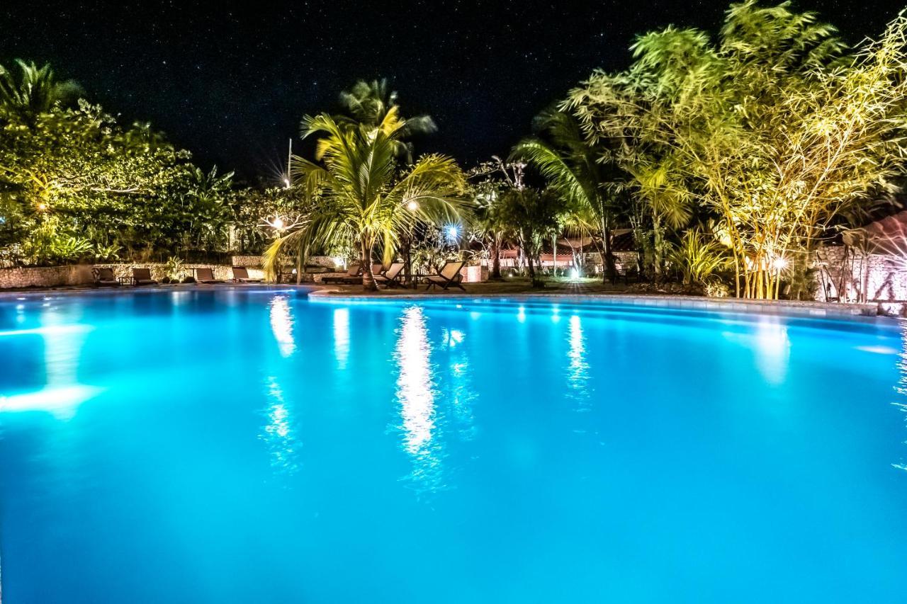 Island View Beachfront Resort Anda  Exterior photo